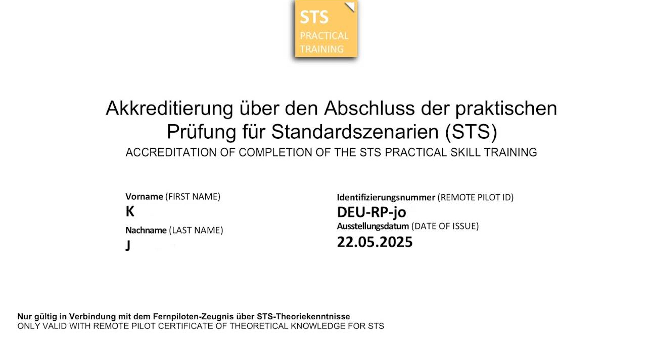 Wir bilden Piloten in STS-Praxis aus. Der erfolgreiche Abschluss ist lebenslang für den Piloten gültig.